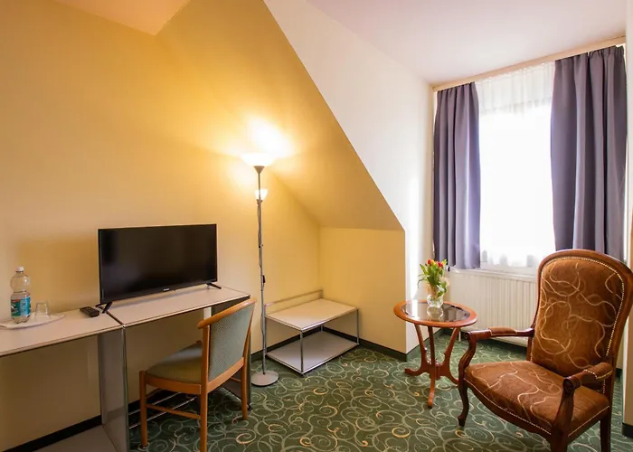 מלון Erzgebirgshotel Freiberger Hoehe