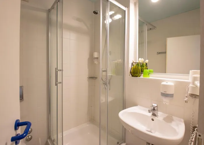 מלון Erzgebirgshotel Freiberger Hoehe 3*