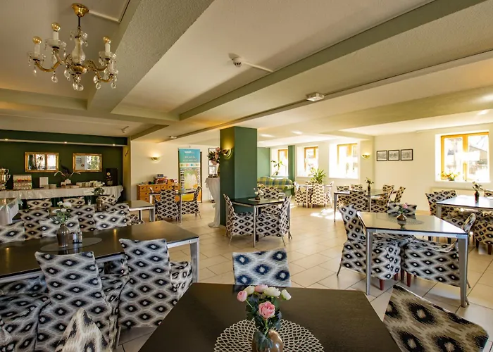 מלון Erzgebirgshotel Freiberger Hoehe 3*