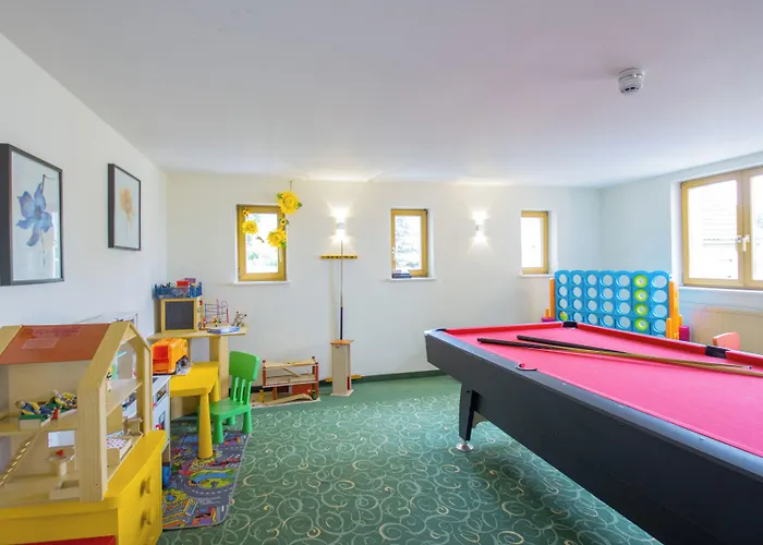 Erzgebirgshotel Freiberger Hoehe מלון 3*