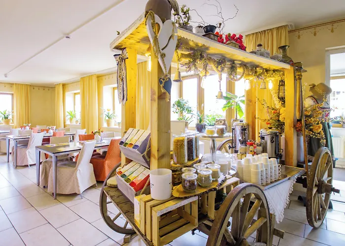 מלון Erzgebirgshotel Freiberger Hoehe 3*