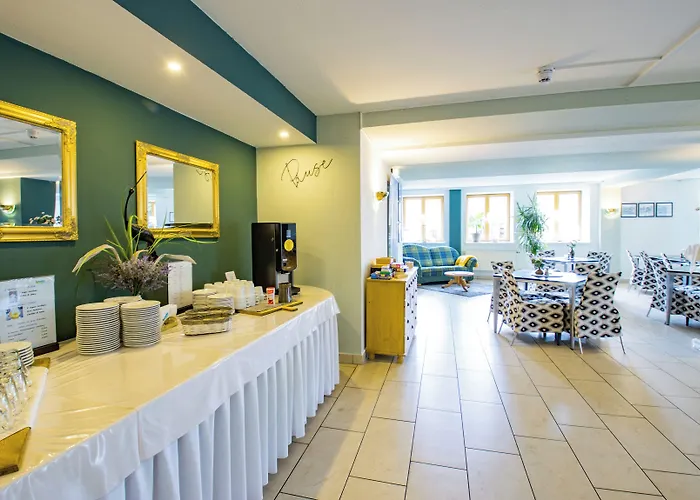 Erzgebirgshotel Freiberger Hoehe فندق